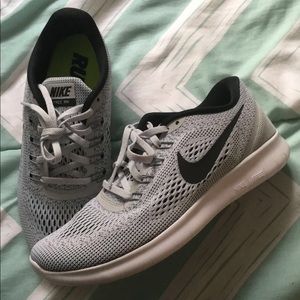 NEW Nike 2017 Free Runs